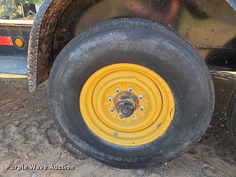 image for item EU3607 2006 Sage Oil Vac INC flatbed trailer