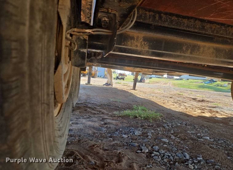 image for item EU3607 2006 Sage Oil Vac INC flatbed trailer