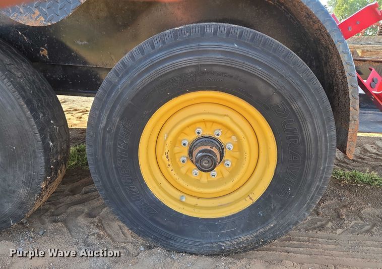 image for item EU3607 2006 Sage Oil Vac INC flatbed trailer