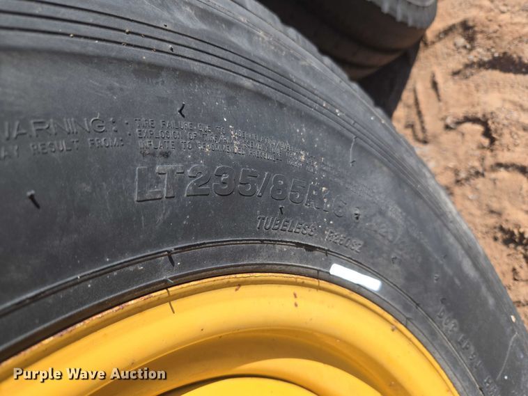 image for item EU3607 2006 Sage Oil Vac INC flatbed trailer