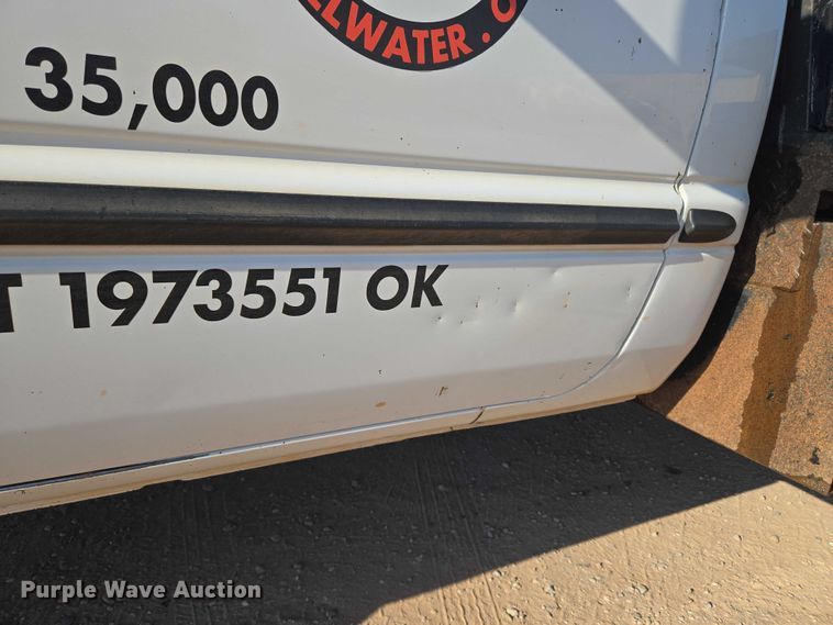 image for item EU3612 2002 Dodge Ram Chassis Cab flatbed pickup truck