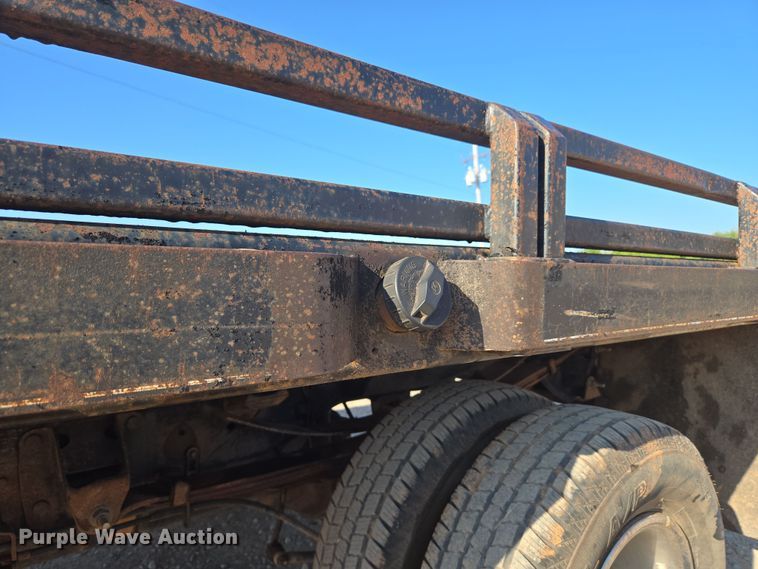 image for item EU3612 2002 Dodge Ram Chassis Cab flatbed pickup truck