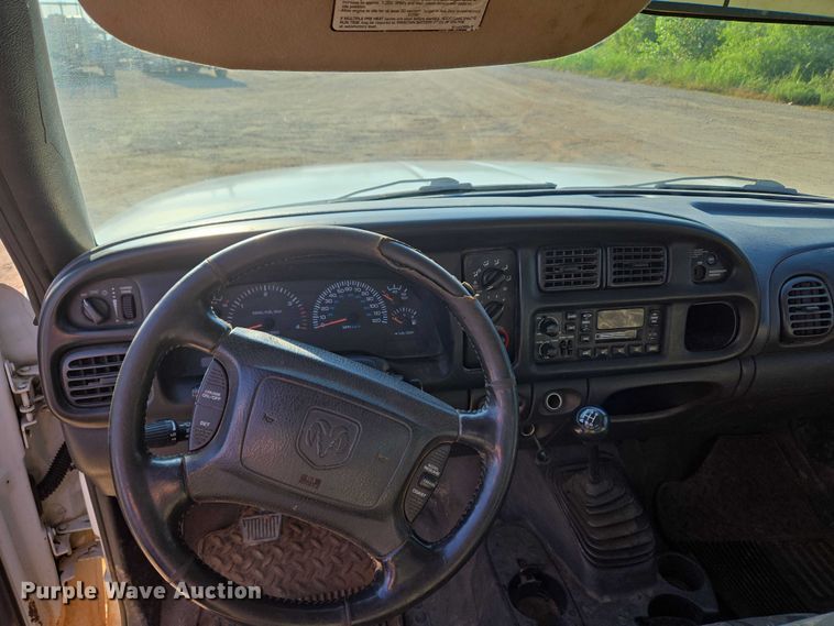 image for item EU3612 2002 Dodge Ram Chassis Cab flatbed pickup truck