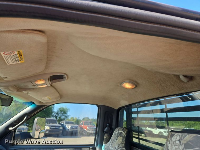 image for item EU3612 2002 Dodge Ram Chassis Cab flatbed pickup truck