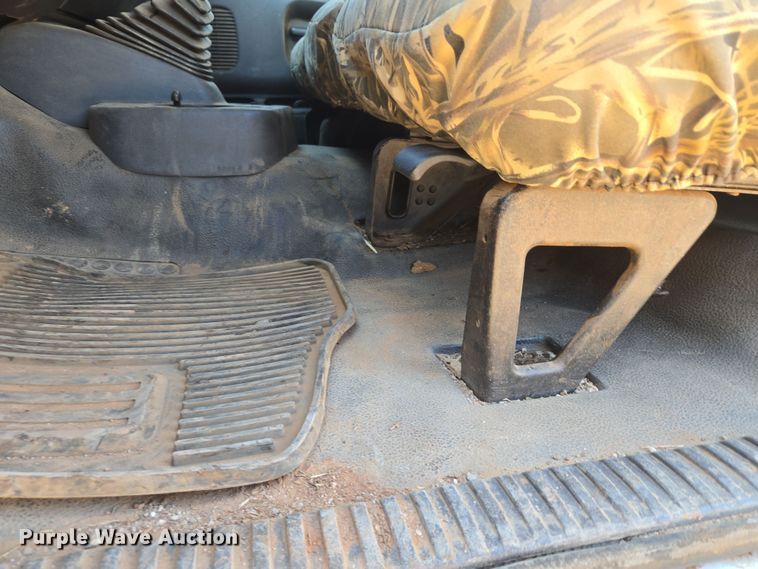 image for item EU3612 2002 Dodge Ram Chassis Cab flatbed pickup truck