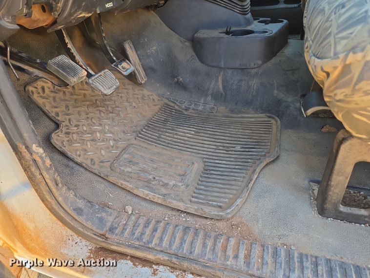 image for item EU3612 2002 Dodge Ram Chassis Cab flatbed pickup truck