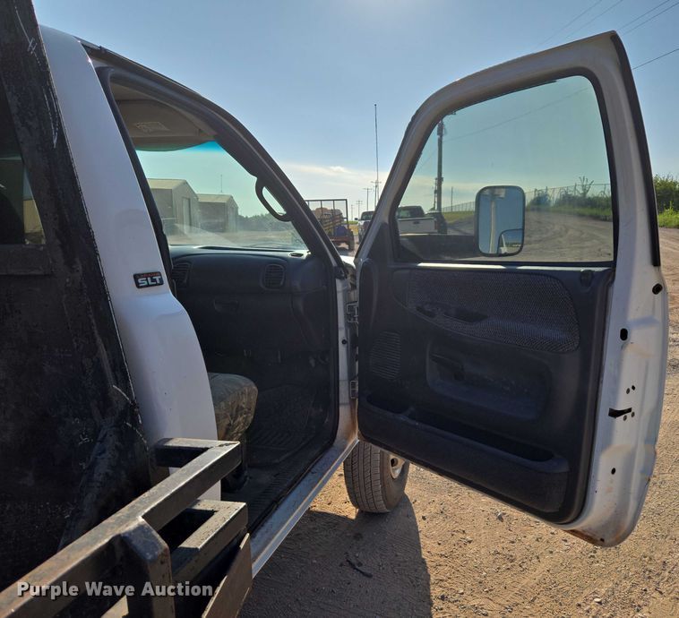 image for item EU3612 2002 Dodge Ram Chassis Cab flatbed pickup truck