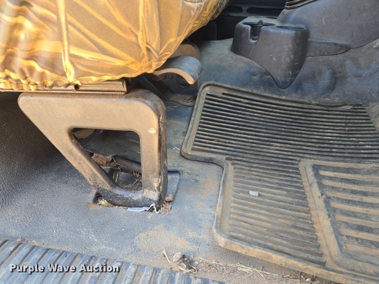 image for item EU3612 2002 Dodge Ram Chassis Cab flatbed pickup truck