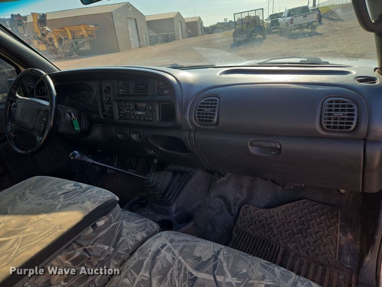 image for item EU3612 2002 Dodge Ram Chassis Cab flatbed pickup truck