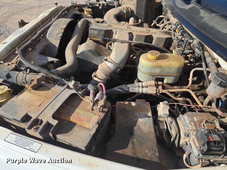 image for item EU3612 2002 Dodge Ram Chassis Cab flatbed pickup truck