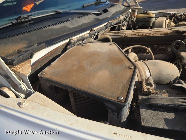 image for item EU3612 2002 Dodge Ram Chassis Cab flatbed pickup truck