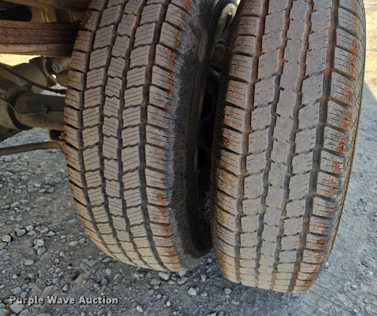 image for item EU3612 2002 Dodge Ram Chassis Cab flatbed pickup truck