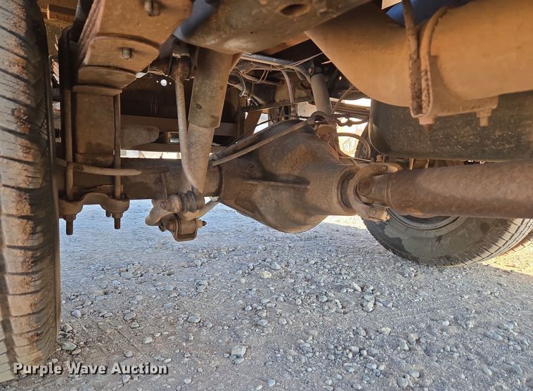 image for item EU3612 2002 Dodge Ram Chassis Cab flatbed pickup truck