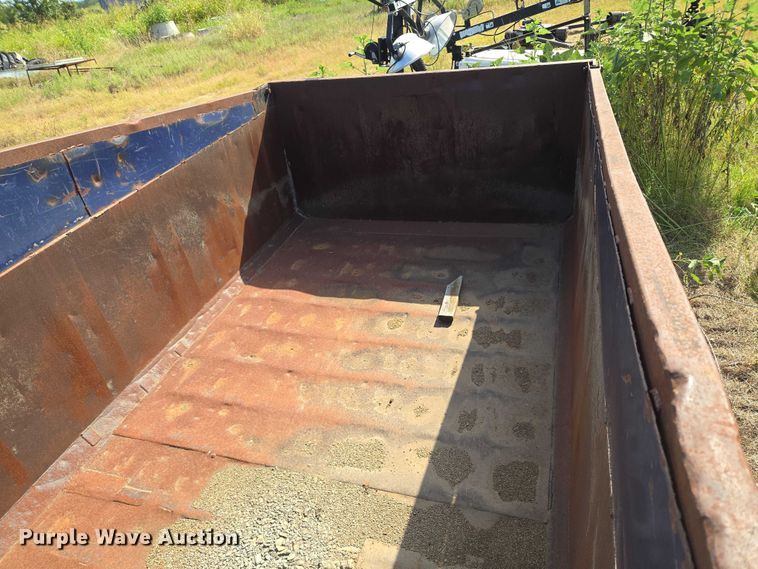 image for item EU3616 Dump bed