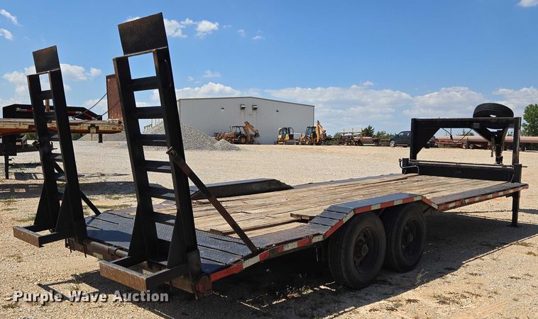 image for item EU3624 2018 Texas Pride EQ722214KGN equipment trailer