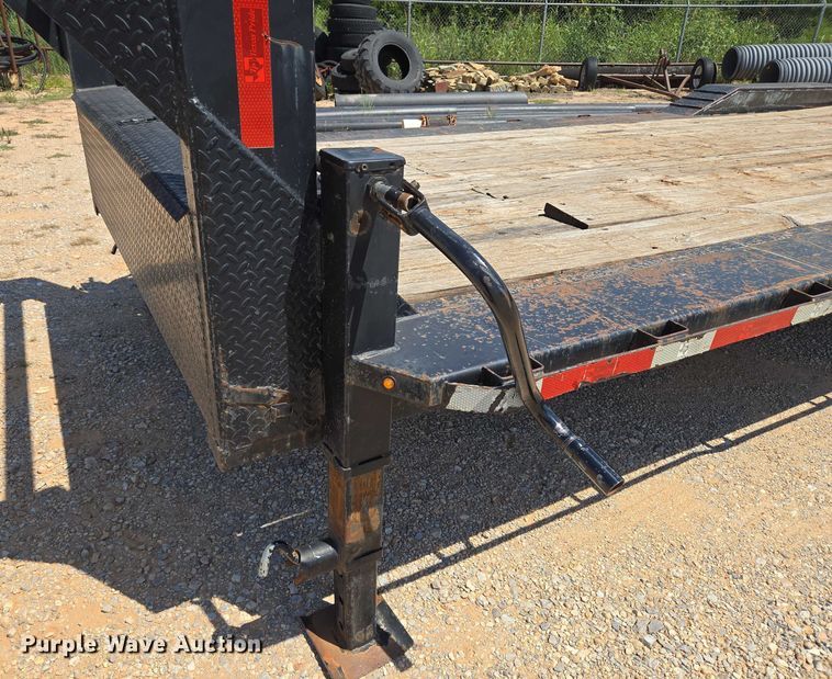 image for item EU3624 2018 Texas Pride EQ722214KGN equipment trailer