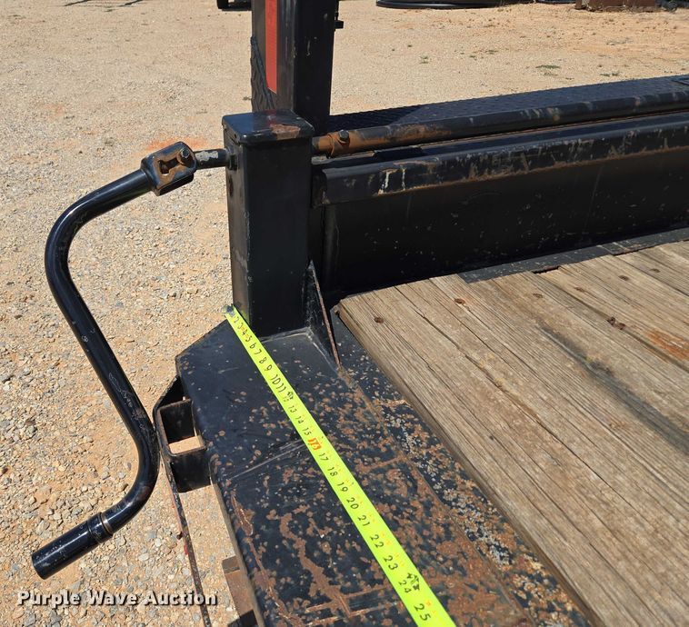 image for item EU3624 2018 Texas Pride EQ722214KGN equipment trailer