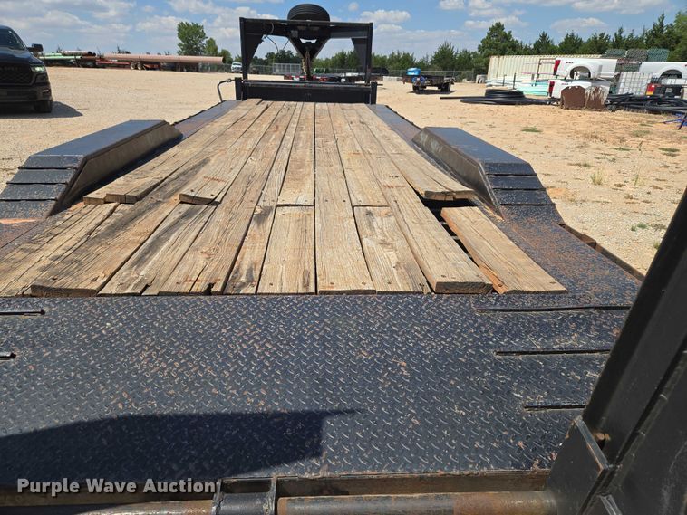 image for item EU3624 2018 Texas Pride EQ722214KGN equipment trailer