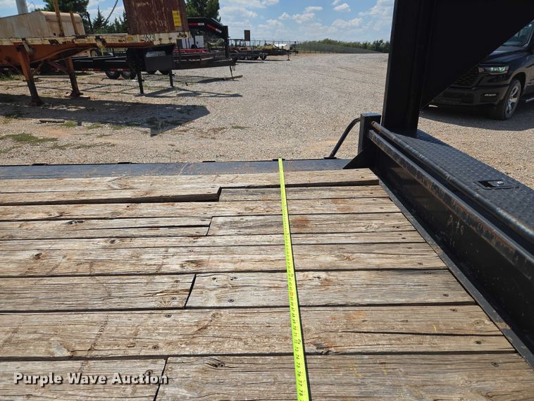 image for item EU3624 2018 Texas Pride EQ722214KGN equipment trailer