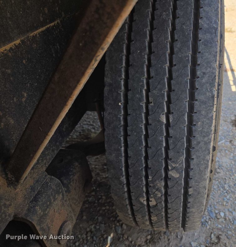 image for item EU3624 2018 Texas Pride EQ722214KGN equipment trailer