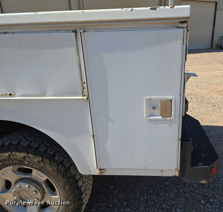 image for item EU3629 2011 Ford F350 Super Duty SuperCab utility bed pickup truck