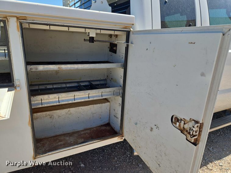 image for item EU3629 2011 Ford F350 Super Duty SuperCab utility bed pickup truck