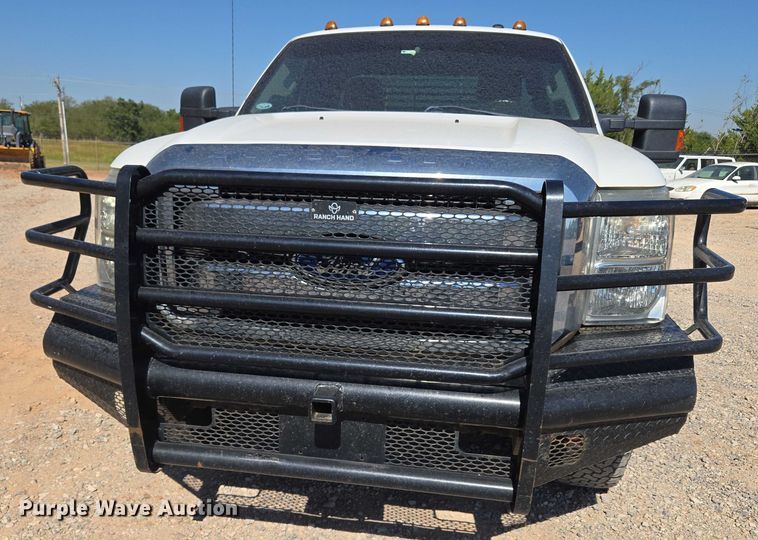 image for item EU3629 2011 Ford F350 Super Duty SuperCab utility bed pickup truck