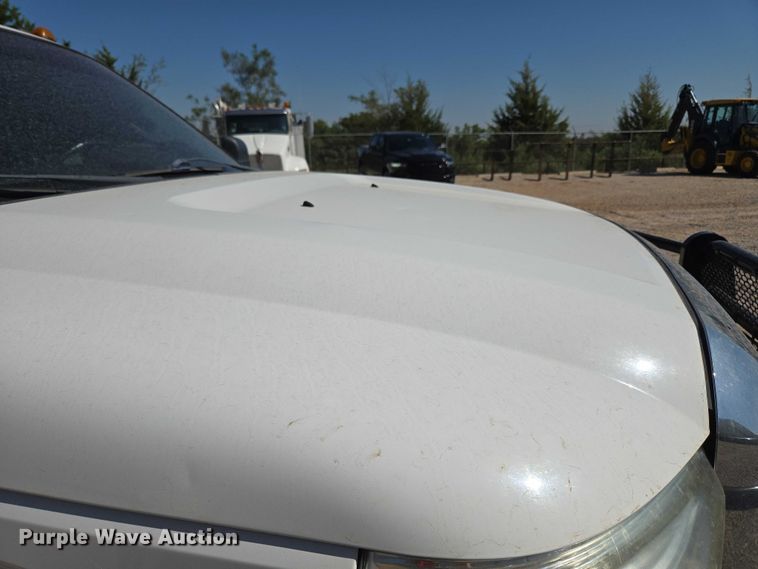 image for item EU3629 2011 Ford F350 Super Duty SuperCab utility bed pickup truck