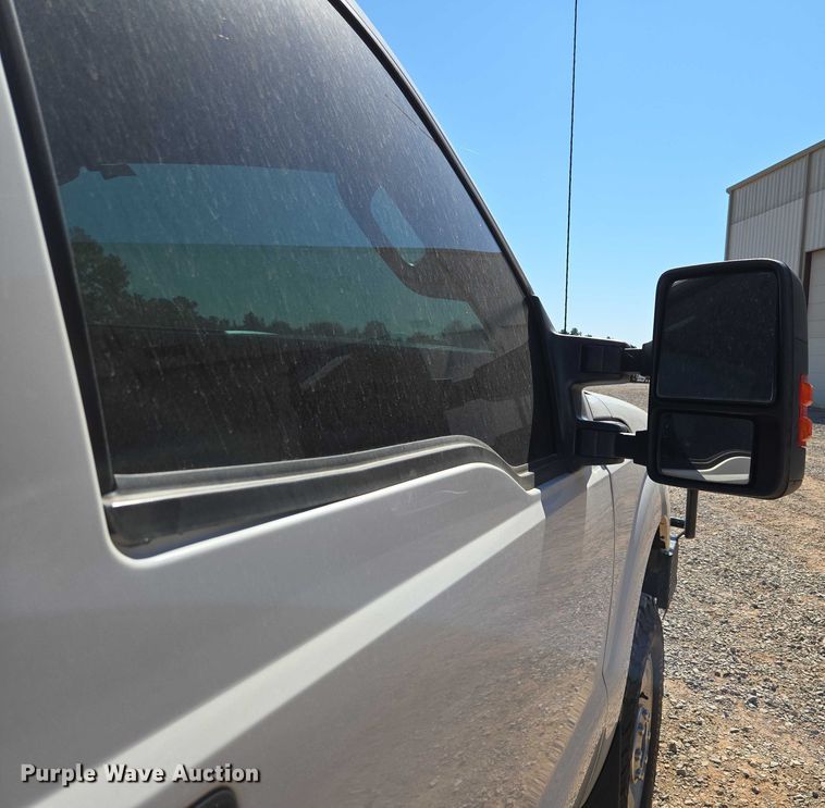 image for item EU3629 2011 Ford F350 Super Duty SuperCab utility bed pickup truck