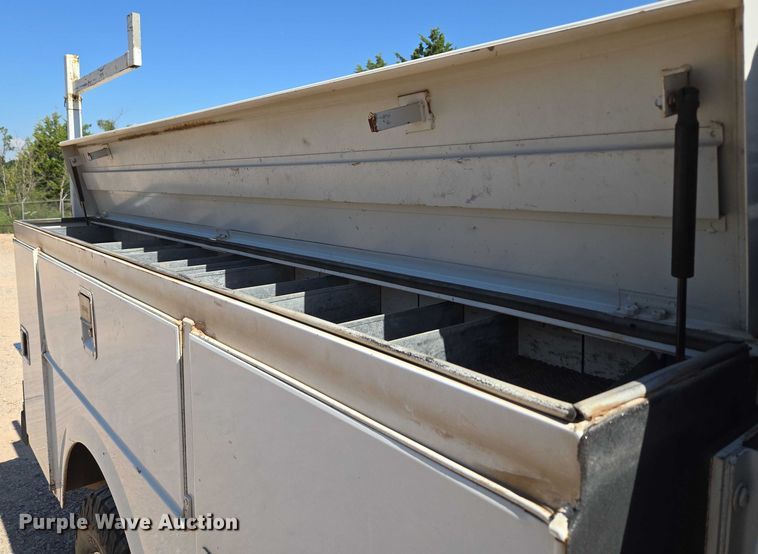 image for item EU3629 2011 Ford F350 Super Duty SuperCab utility bed pickup truck