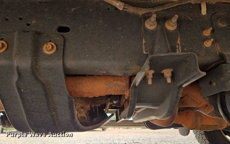 image for item EU3629 2011 Ford F350 Super Duty SuperCab utility bed pickup truck