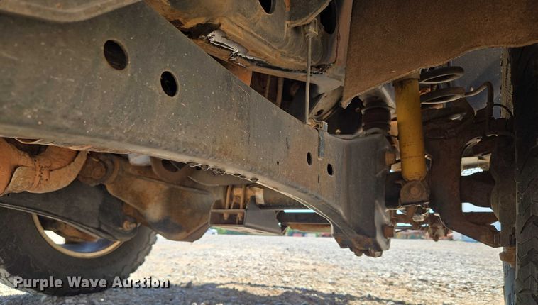 image for item EU3629 2011 Ford F350 Super Duty SuperCab utility bed pickup truck