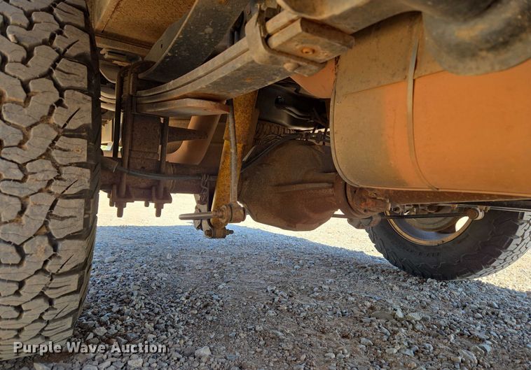 image for item EU3629 2011 Ford F350 Super Duty SuperCab utility bed pickup truck