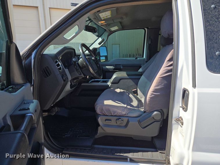 image for item EU3629 2011 Ford F350 Super Duty SuperCab utility bed pickup truck