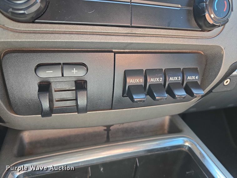 image for item EU3629 2011 Ford F350 Super Duty SuperCab utility bed pickup truck