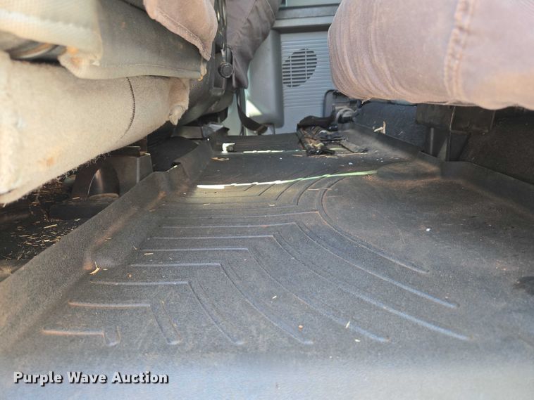 image for item EU3629 2011 Ford F350 Super Duty SuperCab utility bed pickup truck