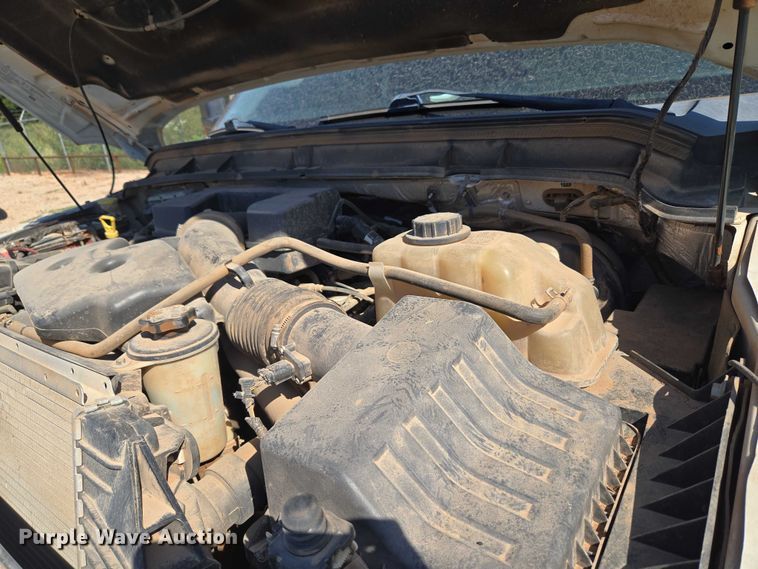 image for item EU3629 2011 Ford F350 Super Duty SuperCab utility bed pickup truck