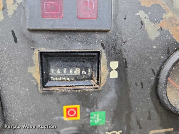 image for item EU3633 2005 Ingersoll Rand P185WIR air compressor