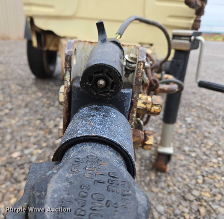 image for item EU3633 2005 Ingersoll Rand P185WIR air compressor