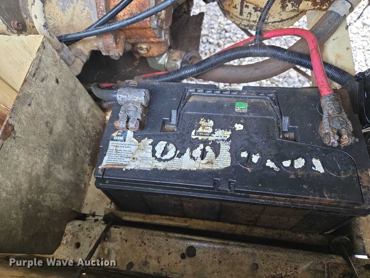 image for item EU3633 2005 Ingersoll Rand P185WIR air compressor