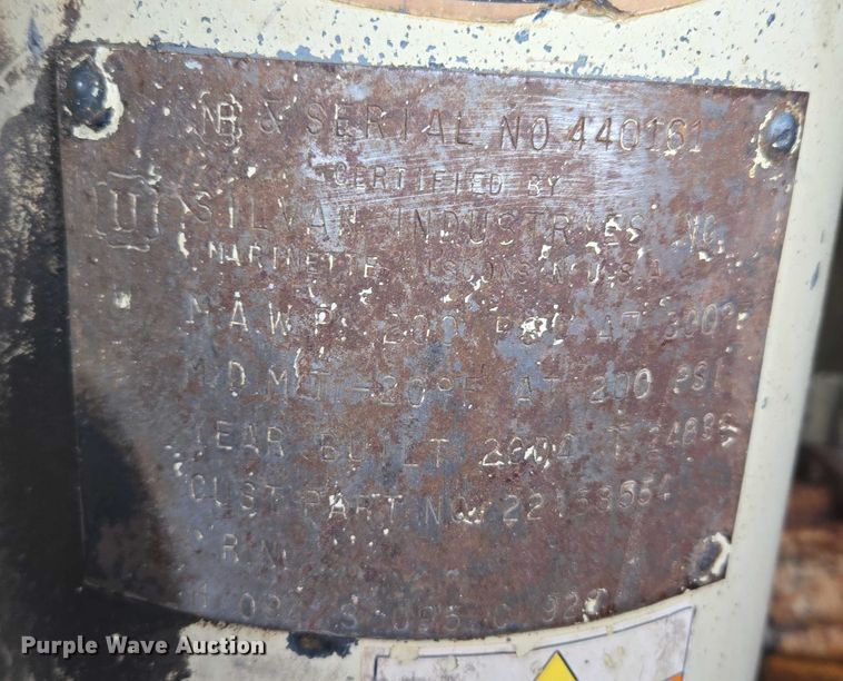 image for item EU3633 2005 Ingersoll Rand P185WIR air compressor