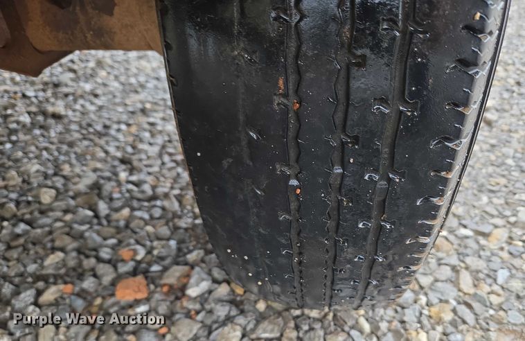 image for item EU3633 2005 Ingersoll Rand P185WIR air compressor