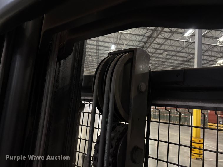 image for item EU4504 2017 Crown SP4050-30 order picker