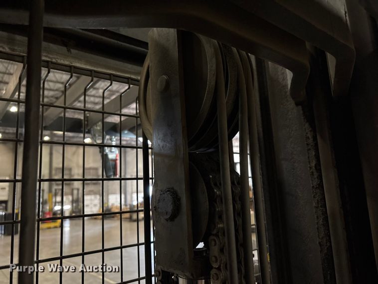 image for item EU4505 2017 Crown SP4050-30 order picker