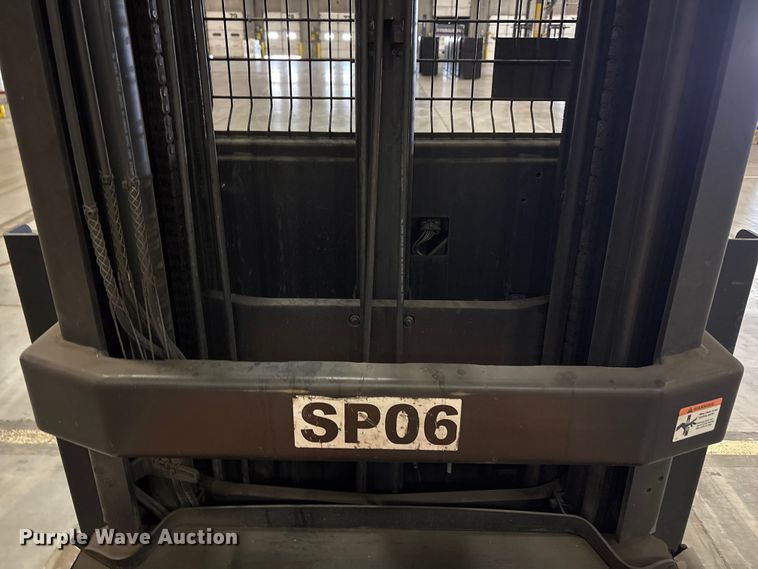 image for item EU4505 2017 Crown SP4050-30 order picker