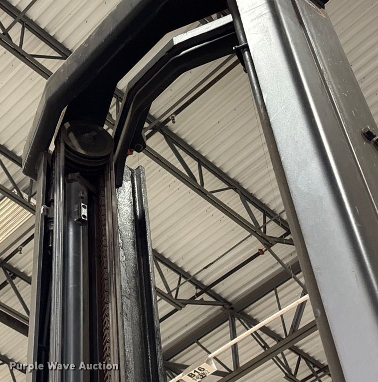 image for item EU4506 2017 Crown SP4050-30 order picker