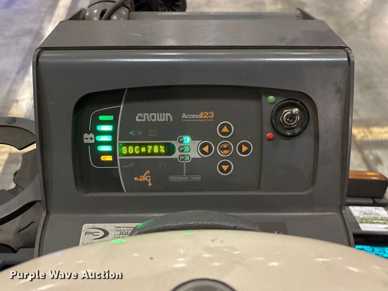 image for item EU4508 2020 Crown PC4500-80 pallet jack