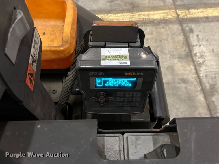 image for item EU4508 2020 Crown PC4500-80 pallet jack