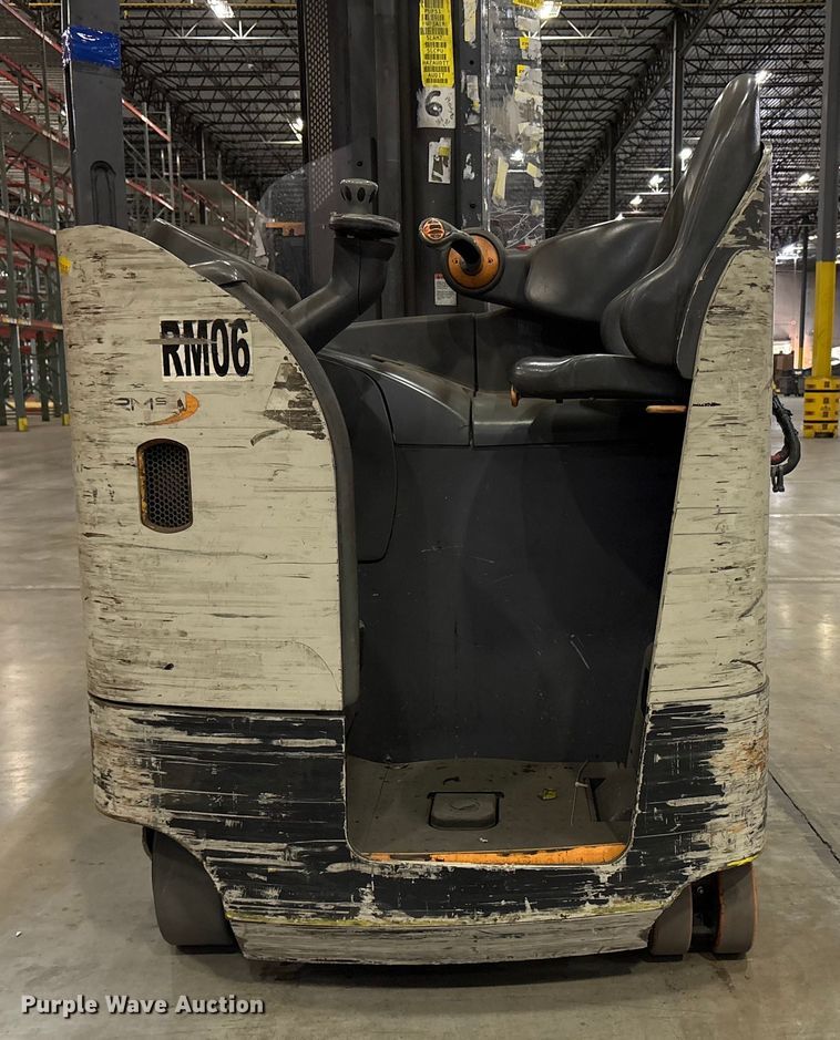 image for item EU4510 2017 Crown RM6095S-45 reach truck