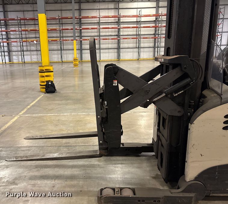 image for item EU4510 2017 Crown RM6095S-45 reach truck